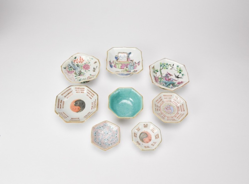A Group Of Eight Famille- Galzed Small Bowles