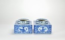 A Pair Of Blue And White Wine Warner, Late Qing Dynasty