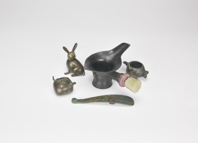 A Group Of Five Bronze items. Including Bronze Ribbit,Dragon Belt- Buckle,Water droper