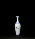 Mid 20th CenturyA Famille Glaze &lsquo;Fishes&rsquo; Vase. &lsquo;Jing De Zhen Zhi&rsquo; Mark H: 26.5 cm - 3