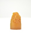 A Yellow Shoushan Stone Carved &lsquo; Double Koi&rsquo; Seal - 5