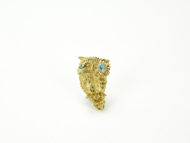 A 18kGold Diamond Owl Brooch.