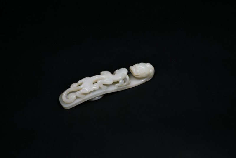A Fine Jadeite Belt Hook with Chilong and Taotie Motif, Qing Dynasty, 18th&ndash;19th Century