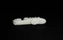 A Fine White Jade Belt Hook with Chilong Design, Qing Dynasty - 5