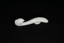 A Fine White Jade Belt Hook with Phoenix Head, Qianlong Period (1736&ndash;1795) - 2
