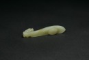 A Celadon Jade &lsquo;Dragon&rsquo; Belt Hook, Qing Dynasty, 18th Century - 5