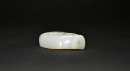 A Yellow-Russet and White Jade Snuff Bottle Carved with &lsquo;Double Magpies and Plum Blossoms&rsquo; &ndash; Joy Up to the Eyebrows, Qing Dynasty (18th&ndash;19th Century) - 9