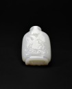 A Yellow-Russet and White Jade Snuff Bottle Carved with &lsquo;Double Magpies and Plum Blossoms&rsquo; &ndash; Joy Up to the Eyebrows, Qing Dynasty (18th&ndash;19th Century) - 11