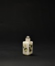 A Painted White Jade Snuff Bottle with Landscape and Floral Designs, Qing Dynasty (19th Century) - 2