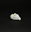 A White Jade Carving of Gourd with Tendrils, Qing Dynasty (18th&ndash;19th Century) - 8