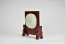 A White Jade Carved &lsquo;Peach of Longevity&rsquo; Plaque on Table Screen, Qing Dynasty - 4