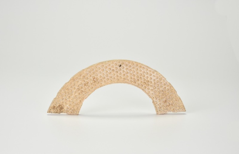 A Carved Jade &lsquo;Grain Pattern&rsquo; Huang (Crescent Pendant), Warring State Period To Early Han Dynasty