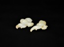 A Pair of White Jade Phoenix Birds, Shijiahe Culture (circa 2500&ndash;2000 BC) - 7