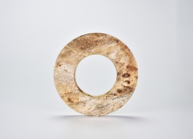A Rare Archaic Jade Bi Disc,Shang Dynasty (ca. 16th&ndash;11th century BCE)