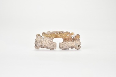A Jade Double-Dragon-Headed Chilong Plaque. Han dynasty (206 BC&ndash;AD 220).