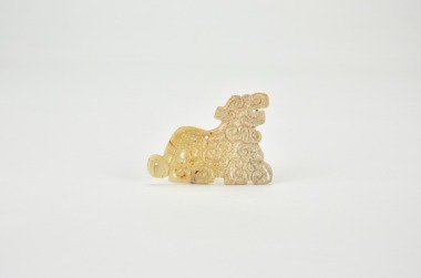 Western Han Dynasty (circa 2nd&ndash;1st century BC) A Carved Jade Mythical Beast Pendant