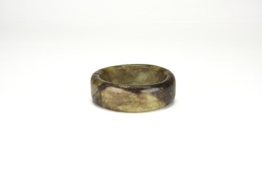 Jade Ring (Huan) Neolithic period to Shang&ndash;Zhou Dynasty (circa 3000&ndash;1000 BC).