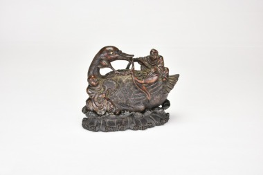 Carved agarwood &lsquo;Two Boys and Duck&rsquo;. Late Qing Dynasty to Republic Period.