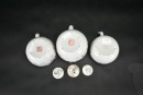 A Group of Three Famille-Rose Teapots with Figures, Tongzhi Mark - 6