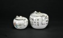 A Pair of Famille-Rose Teapots with Figural Decoration - 3