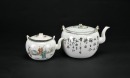 A Pair of Famille-Rose Teapots with Figural Decoration - 4