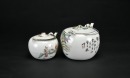 A Pair of Famille-Rose Teapots with Figural Decoration - 5