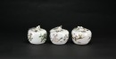 A Group of Three Famille-Rose Porcelain Teapots, Tongzhi Period - 5