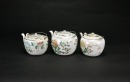 A Group of Three Famille-Rose Porcelain Teapots, Late Qing/Republic - 6