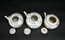 A Group of Three Famille-Rose Porcelain Teapots, Late Qing/Republic - 8