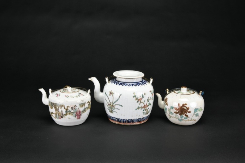 Three Famille-Rose Porcelain Teapots, Late Qing/Republic