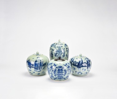 19th Century - A Group of Four Blue and White Porcelain Jars, Comprising a &lsquo;Hundred Antiques&rsquo; Jar and a Double Happiness Covered Jar