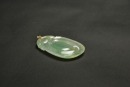 One Carved Semi-Translucent Jadeite &lsquo;Peach And Lingzhi&rsquo; Pendant With 14K Gold Mount - 7
