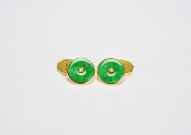 A Pair of Jadeite and 14K Gold Cufflinks