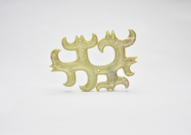 Hongshan Culture Jade Hooked Cloud Pendant