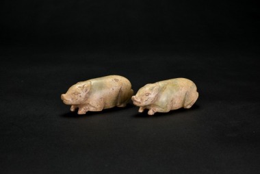 A Pair of Jade Recumbent Pigs, Han Dynasty