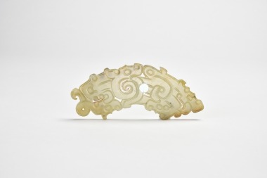 Jade Dragon Pendant Western Zhou Dynasty