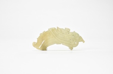 A Jade Phoenix-Form Pendant, Western Zhou Dynasty