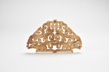A Han Dynasty Openwork Jade Dragon Plaque