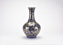 A Gilt-Decorated Powder-Blue Bottle Vase - 2