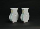A Pair of Famille Rose Floral and Bird Wall Vases. Republic Period (1920&ndash;1940) - 5