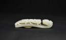 A Fine White Jade Openwork Belt Hook with Confronted Chilong Dragons. Qianlong&ndash;Jiaqing Period - 3