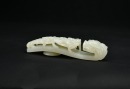 A Fine White Jade Openwork Belt Hook with Confronted Chilong Dragons. Qianlong&ndash;Jiaqing Period - 7