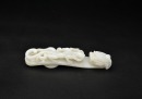 A Fine White Jade Belt Hook Carved with a Chilong. Qianlong&ndash;Jiaqing Period - 2