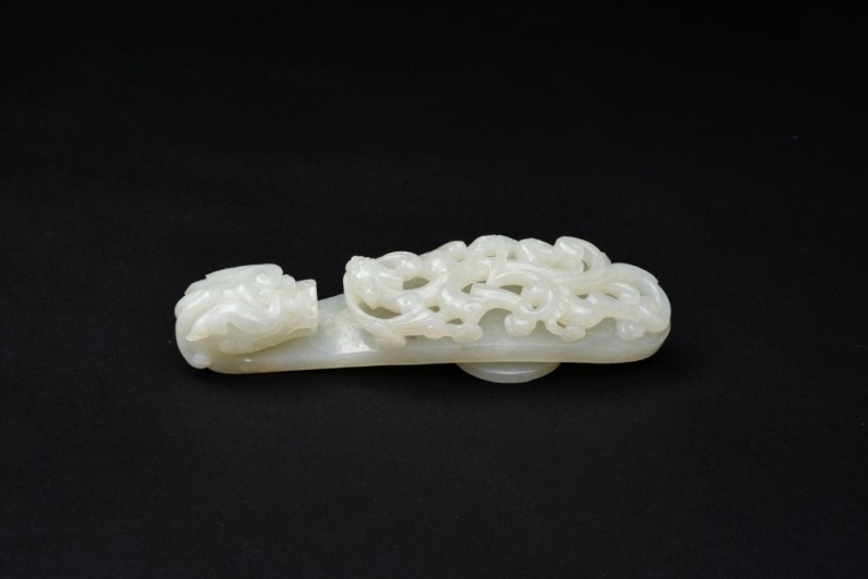 A White Jade Openwork Dragon Belt Hook. Qianlong&ndash;Jiaqing Period
