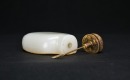 A White Jade Snuff Bottle with Russet Skin. Qing Dynasty - 8