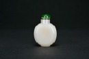 A White Jade Snuff Bottle. Qing Dynasty - 4