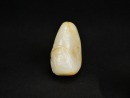 A White Jade Pebble-Form Snuff Bottle. 18th Century - 3