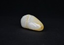 A White Jade Pebble-Form Snuff Bottle. 18th Century - 8