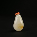 A Late Qing Hetian White Jade Snuff Bottle with Russet Skin - 2