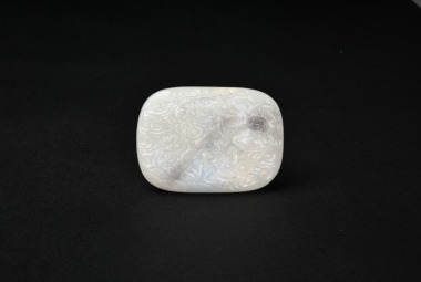 A White Jade &lsquo;Qin and Auspicious Clouds&rsquo; Belt Buckle